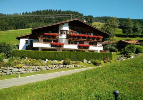 Гостиница Apartments Haus am Anger - Romantik-Beauty-Wellness  Юнгхольц